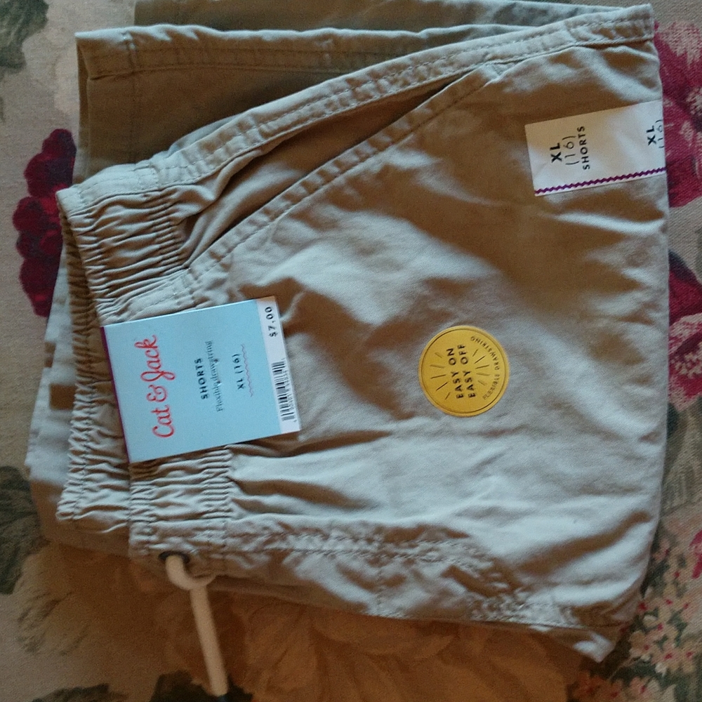 Boys shorts size XL